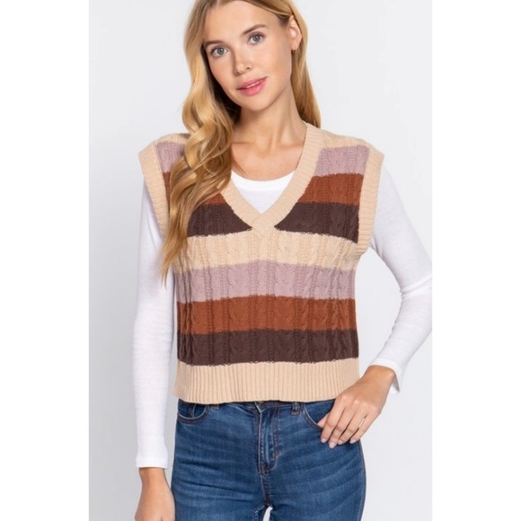Sweaters - 🌸Striped Cable Knit Sweater Vest. Brown/Creme/Lavender/Rust. 1 SM 1 M 1 LRG